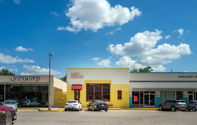 Agnes and Sherman in Houston, from its Google Maps photo gallery