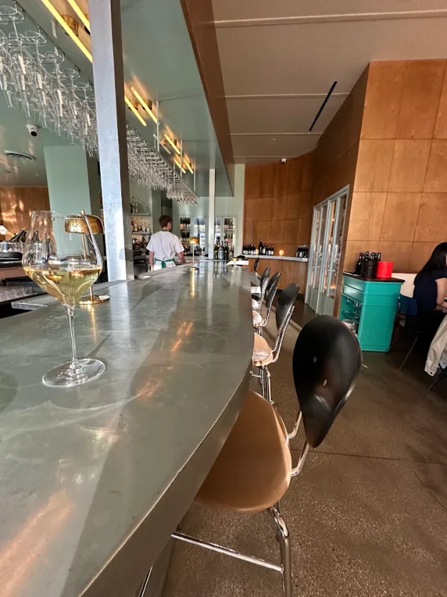 Bar Etoile in Los Angeles, from its Google Maps photo gallery