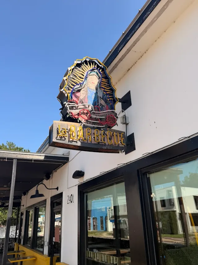 la Barbecue in Austin, from its Google Maps photo gallery